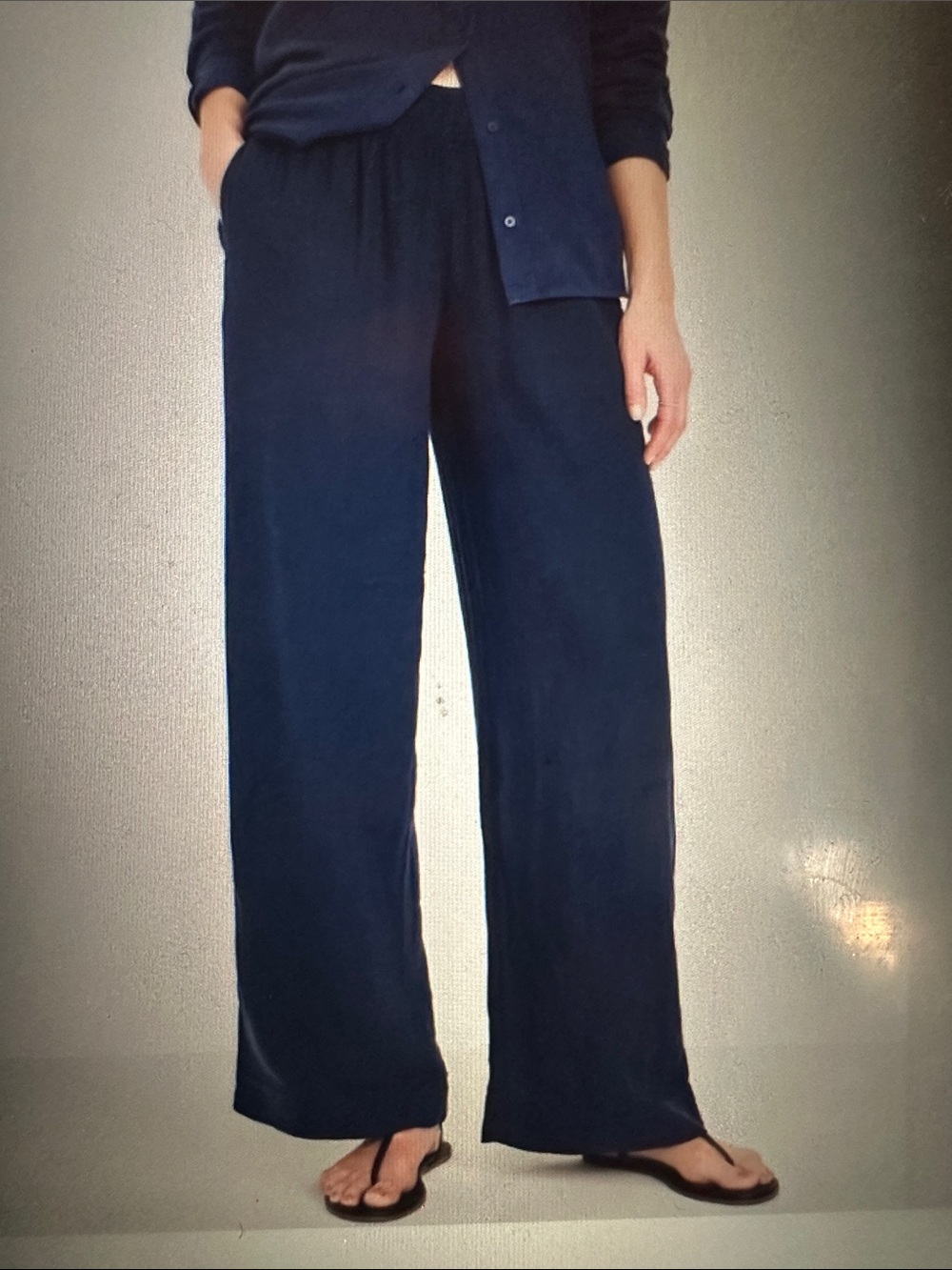Old Navy Women's Navy Wide-Leg Linen Blend Pants, size Medium - Picture 6 of 7